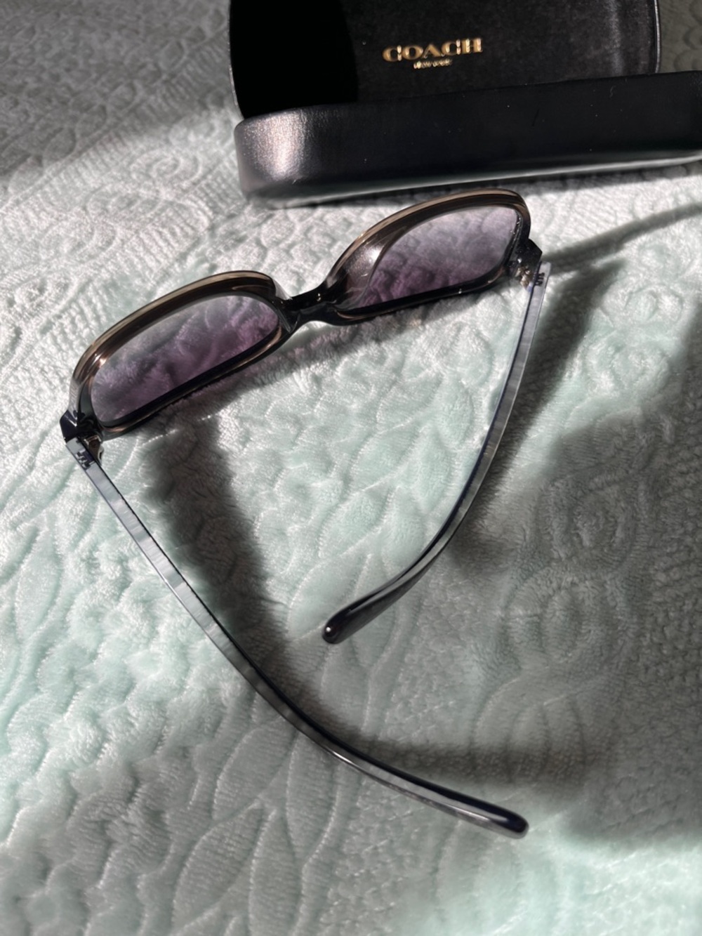 Coach Women's Navy Frame Sunglasses with Black Case - Picture 8 of 14